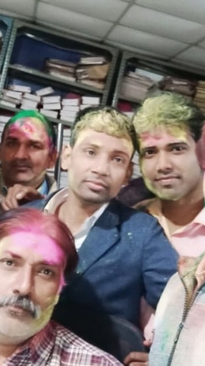 Nagar Sahakari Bank Ltd Maharajganj Branch-Mujuri! ~~~~~~~~~~~~~~~~~~~ Pray to God that the colors of Holi fill your life with joy!
  Happy Holi to all friends, colleagues and family !!
  -------------------------------------