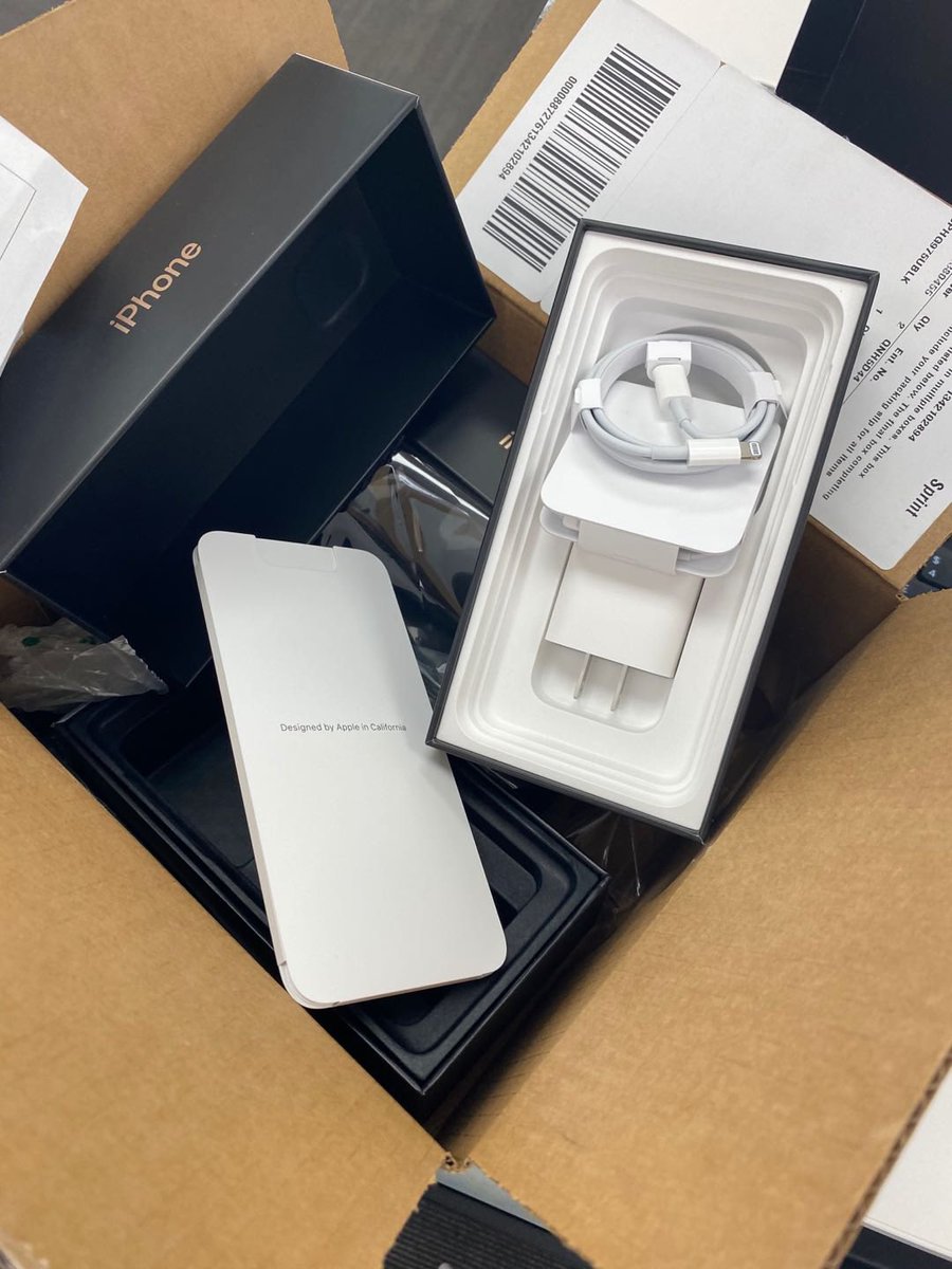 VtSprint's tweet photo. @UPS I never had issue losing product when ups handles my shipment. But I noticed tampering box and package are happening too often but no action has been taken. What is your plan @UPSHelp https://t.co/ZjrsIrradM