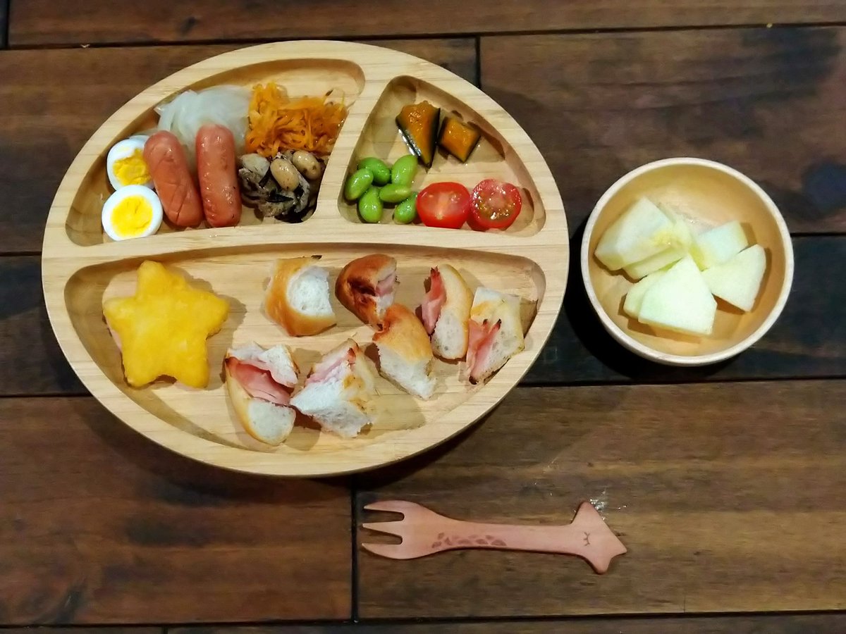 妙猫 A Twitter 今日のエト朝ごはん 白身魚のフライはお残し 家ごはん 宅めし 1歳半 朝ごはん モーニング りんご 妙猫 A Twitter 今日のエト朝ごはん 白身魚のフライはお残し 家ごはん 宅めし 1歳半 朝ごはん モーニング りんご