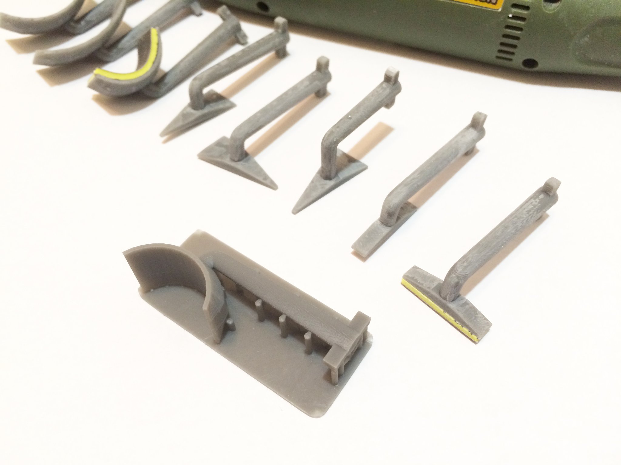 Craftlab3d 実用品制作例 プロクソンのペンサンダー用自作アーバー 使いたい部分に合わせて色々な形状を用意することができます もちろんアルティマファイブ用も作れます