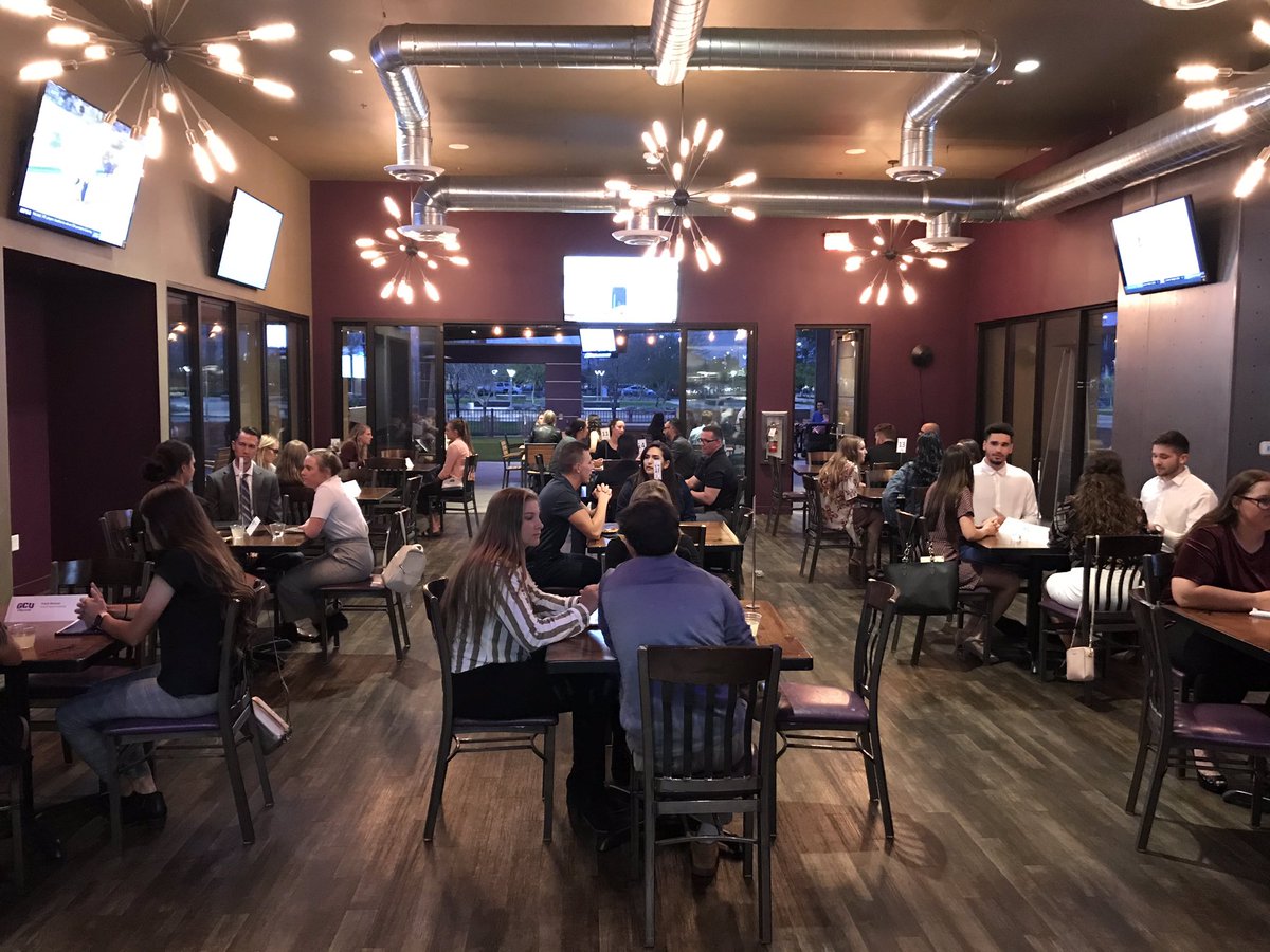 GCUSADvlpment's tweet photo. Another successful @GCUSADvlpment Networking Night is underway at the beautiful @GCUHotel! @GCU_Lopes student-athletes representing 13 sports are here to meet &amp; learn from potential employers. #LopesUp #LopesLearning https://t.co/Fiqoj9lVER