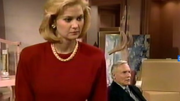 Christine_AMC's tweet photo. #OnThisDayInPineValley 1990 Natalie broke the news to Palmer that the "W.Marlowe" he just sold Chandler Mansion to, was in fact Natalie using her Maiden Name💚Yep, his ex-wife was now his new neighbor😂🤣 #AllMyChildren #AMC #AMCForever #KateCollins #KateCollinsAMC #JamesMitchell https://t.co/ek4jAM4pIq