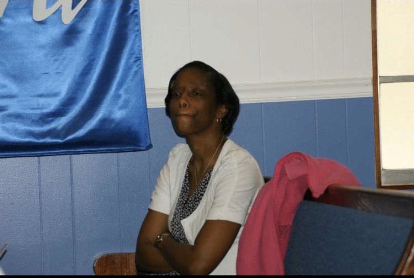 JahkiNewton's tweet photo. Man I didn’t know how to react after I heard Mrs. Cray passed this lady has done so much for me since I was young and has impacted my life for the better she will most definitely be missed. I love and thank you for everything 💯🕊 R.I.P. https://t.co/ZmQiMadJJR