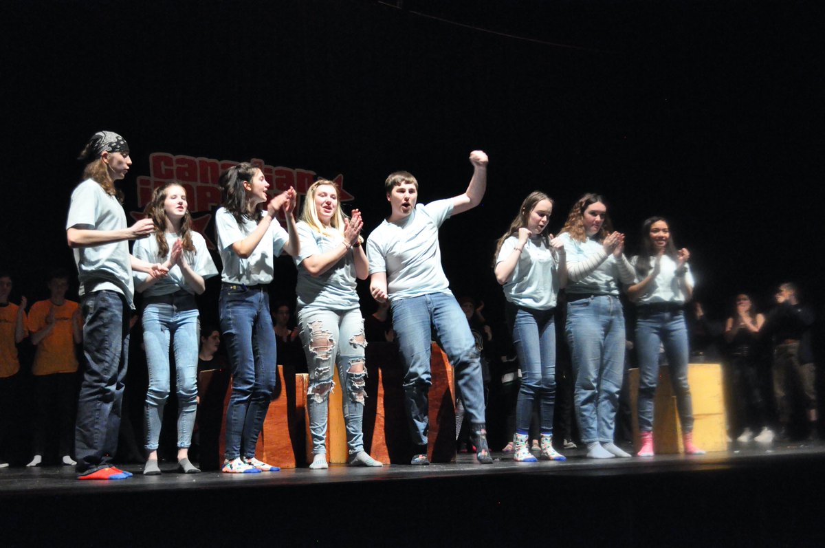 And just like that, the Preliminary Rounds are over! Here are the results of Round 3:

1. Notre Dame - 660
2. Immaculata - 595
3. Cedar Ridge - 555
4. Ridgemont - 523
5. Woodroffe - 488

Check out the full scores here: docs.google.com/spreadsheets/d… #CIG43