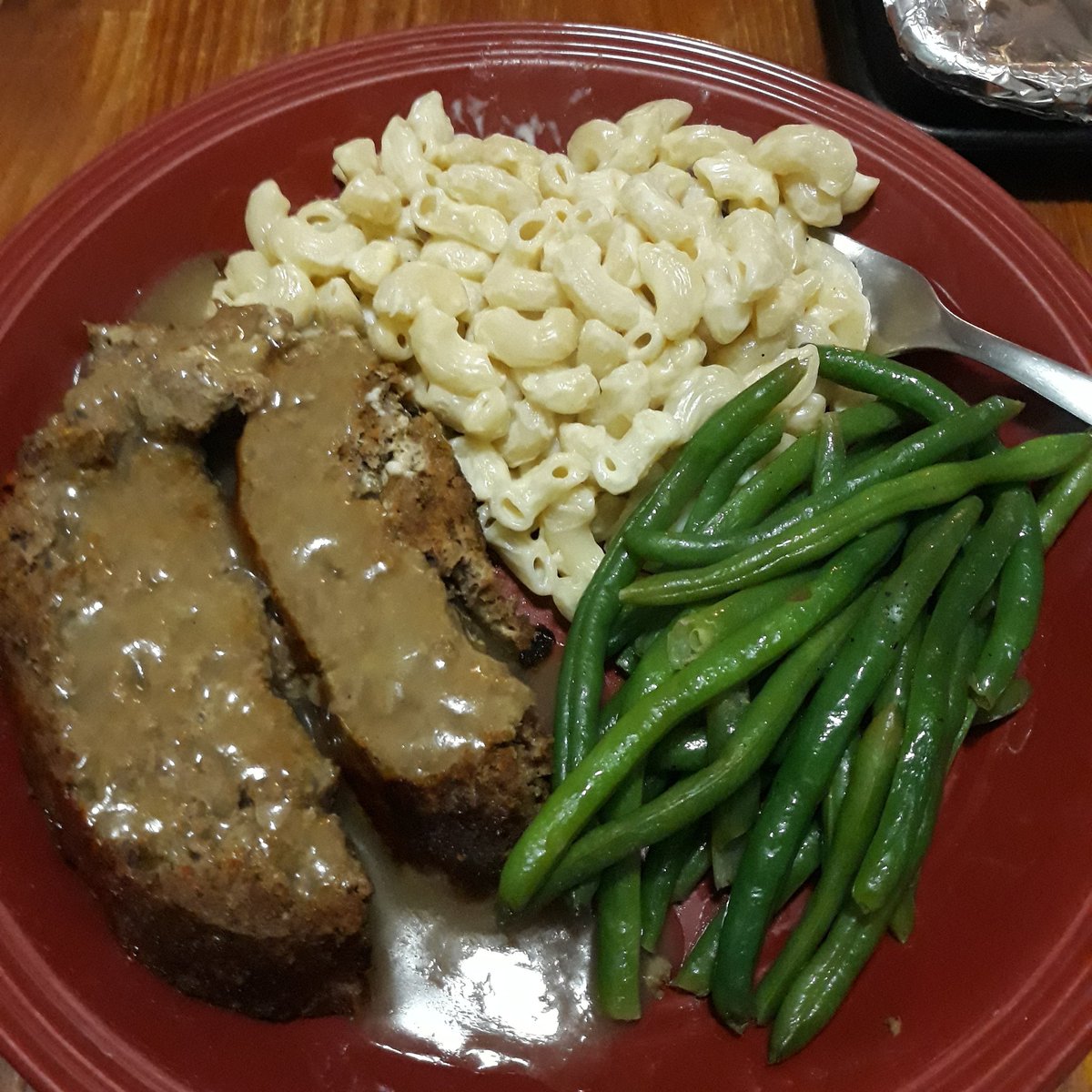 KashakaW's tweet image. Good Evening, I must say the "Classic's" are always at the top of my list! What simple classic dish do you enjoy?
#MEATLOAFMONDAY🍽💣🤷🏾‍♂️
#SteamedGreenBeans
#Mac&amp;amp;Cheese
