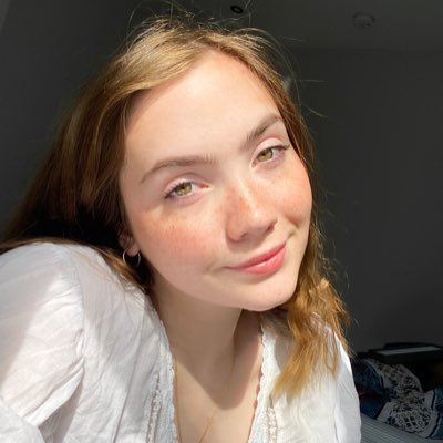 gabiturnerr's tweet photo. #NewProfilePic even though I never get on Twitter oops https://t.co/THXHBJpddS