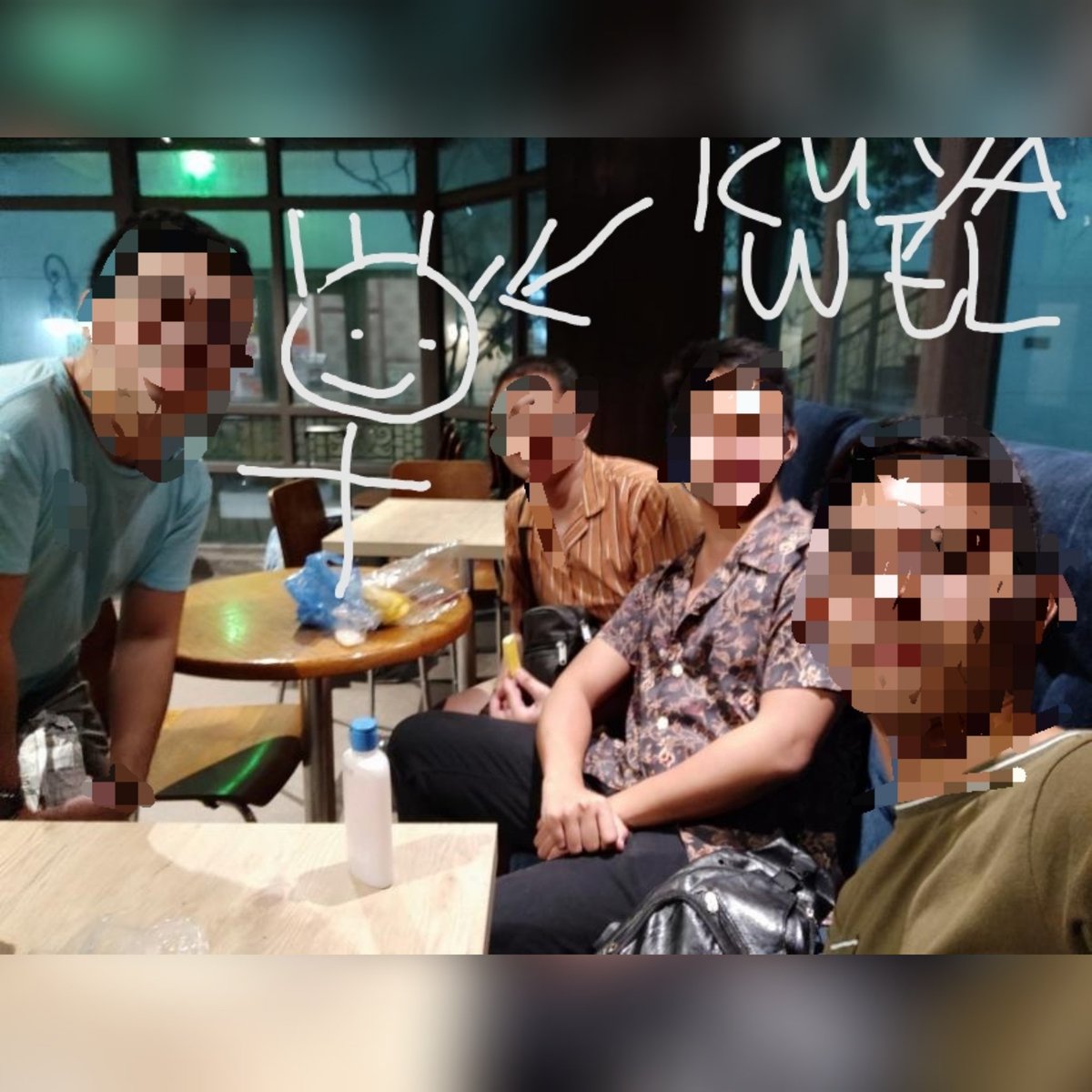 _KING81_'s tweet photo. Kuya wel @OS_here23 hahaha wala ka!! Doodle ka ulit hahaha ๐ ๐ may aalis na naman sa amin... ๐๐ @law_ay_ko @reyuzaki04 @okeykeyuu #Slapsoils โโ๐ข๐ข https://t.co/X1tK25kNSm