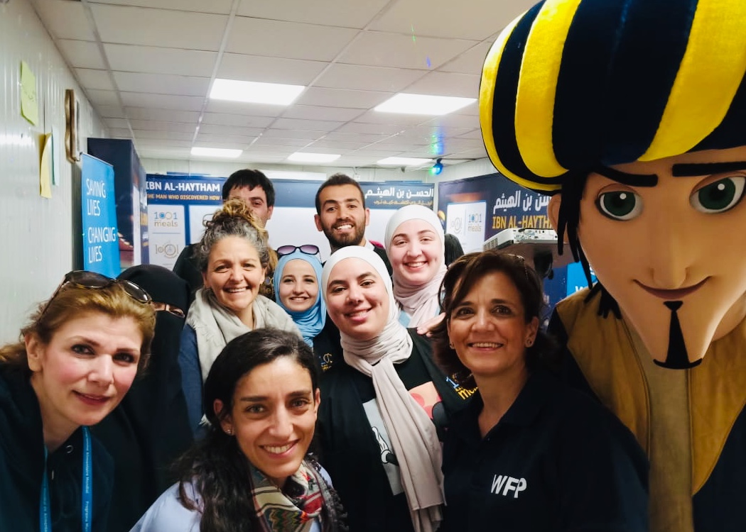 1001meals's tweet photo. THANK YOU @PrincessLaraFaisal @dabbas27 @SGordonGibson &amp; #ggwcupjo team for joining #refugee #children as they enjoy #1001Meals session @ZaatariCamp. @WFP_Jordan #HealthyMeals coupled with @1001inventions exciting #STEM learning is everyday helping improve children’s #wellbeing. https://t.co/wTr1rTOqeD