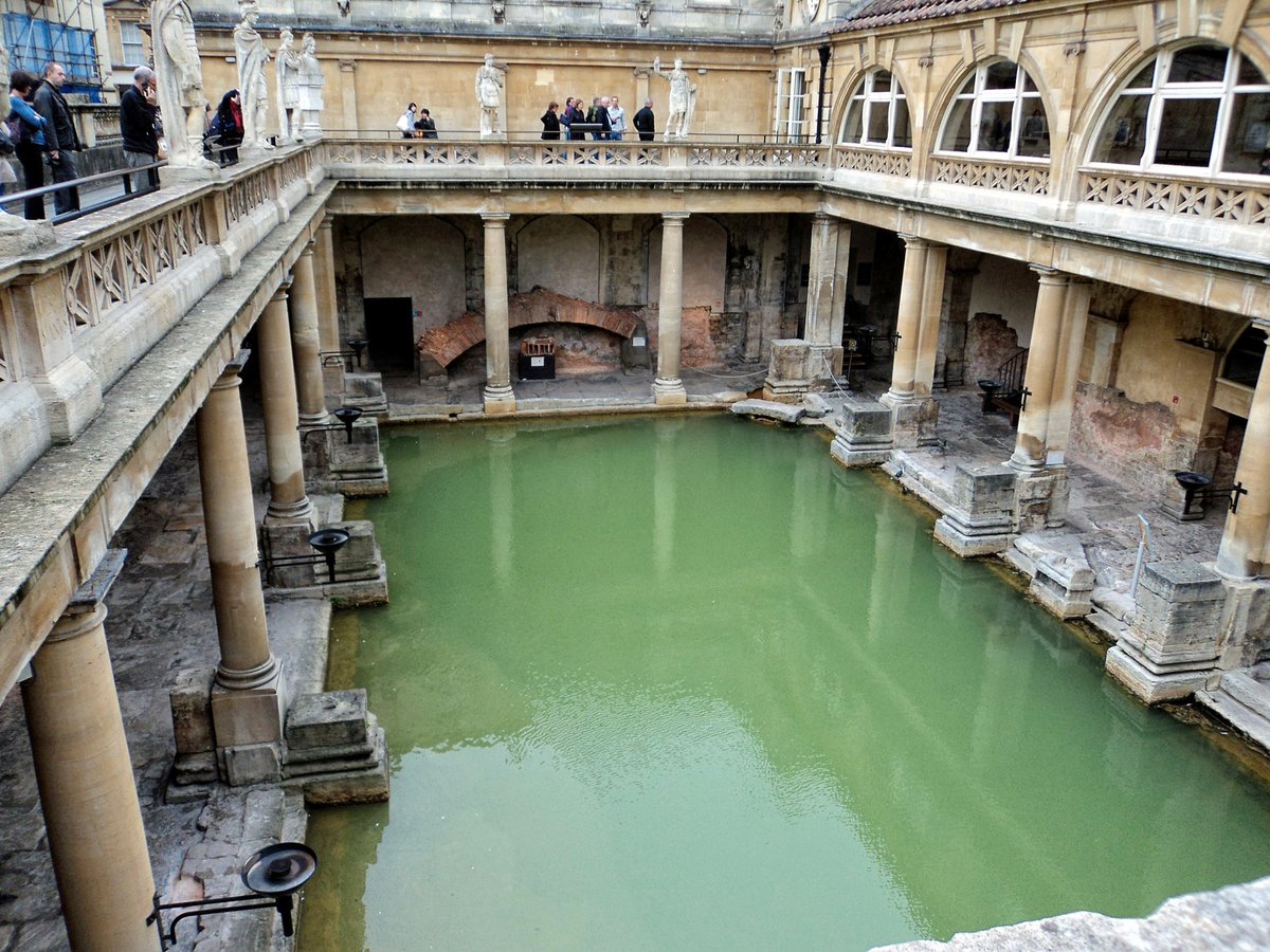 londontoolkit's tweet photo. Take advantage of our exclusive price for the popular Stonehenge &amp; Bath day tour, just £71pp. Includes transport from London, professional guide, entry to Stonehenge &amp; all afternoon in Bath: https://t.co/3Z2TterIVh #stonehenge #bath #bathtour #stonehengetour #romanbaths #london https://t.co/f9l3qQwPtT