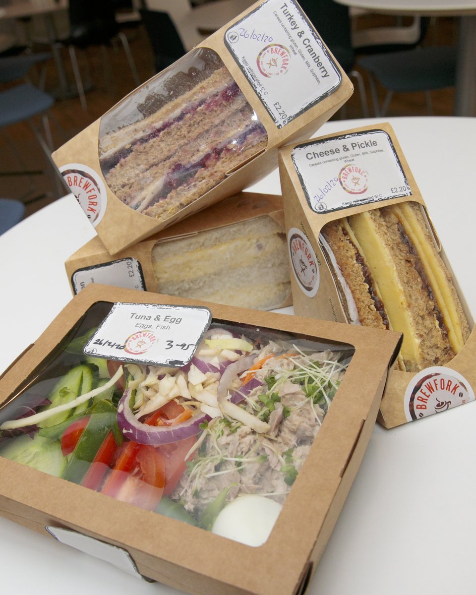 RAFBrizeNorton's tweet photo. Airtanker's cafe's use packaging that is completely compostable, being made from plant based materials, including takaway cups, the little pots for nuts, and bamboo cutlery. For those who use their own cup, there is a 10p discount. π
#ChangeTuesday #PlasticFreeBrize https://t.co/GHM5d237BG