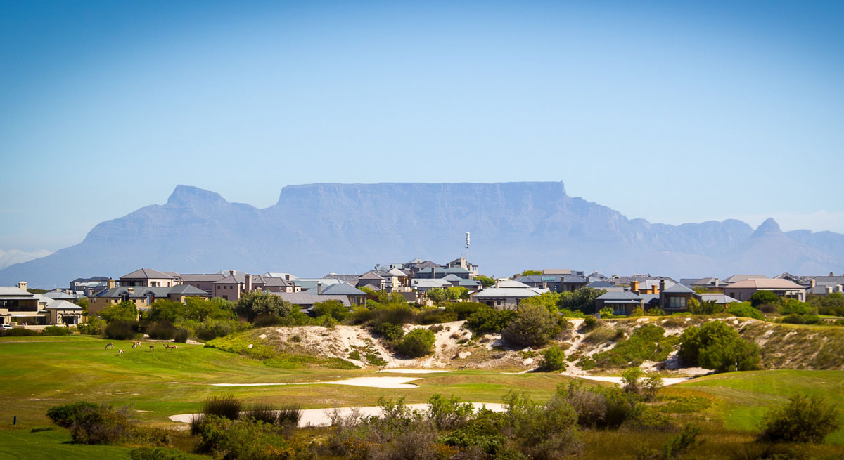 AtlanticBeachL's tweet photo. It's #TravelTuesday!
Come and enjoy the view of our golf course, often with Springbok grazing from your room, in the distance and the silhouette of Table Mountain.
What a view!
#WeskusBeskus
#CapeWay
#TableMountain https://t.co/QZBlvASLyl