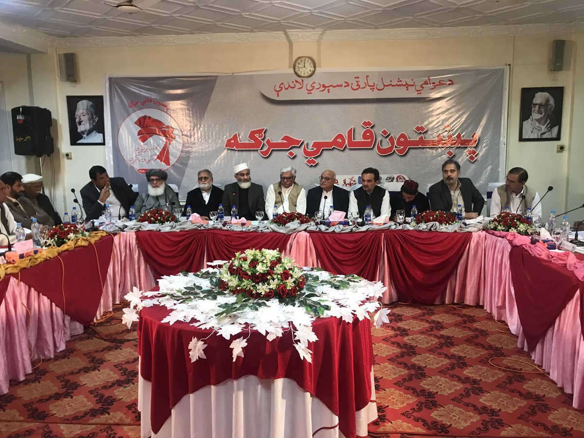 Khadimhussain4's tweet photo. Elders and leadership from different walks of life are discussing the survival and empowerment of the Pashtuns and war economy in the Pashtun belt. Manzoor Pashteen is sitting on the same row with Mashar Asfandyar Wali Khan. 
#پښتون_قامي_جرګه https://t.co/uJRRgUDLKv