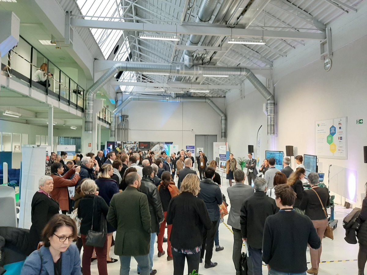Lionel POINSOT (@lionelpoinsot) on Twitter photo On parle #industriedufutur ce matin à la @LaRucheIndus sur l'évènement organisé par la <a href="/CPMErhone/">CPME du Rhône</a> et le <a href="/grandlyon/">Métropole de Lyon</a> avec <a href="/ENE_69/">Entreprises&Numérique</a> @Minalogic On parle #industriedufutur ce matin à la @LaRucheIndus sur l'évènement organisé par la <a href="/CPMErhone/">CPME du Rhône</a> et le <a href="/grandlyon/">Métropole de Lyon</a> avec <a href="/ENE_69/">Entreprises&Numérique</a> @Minalogic
