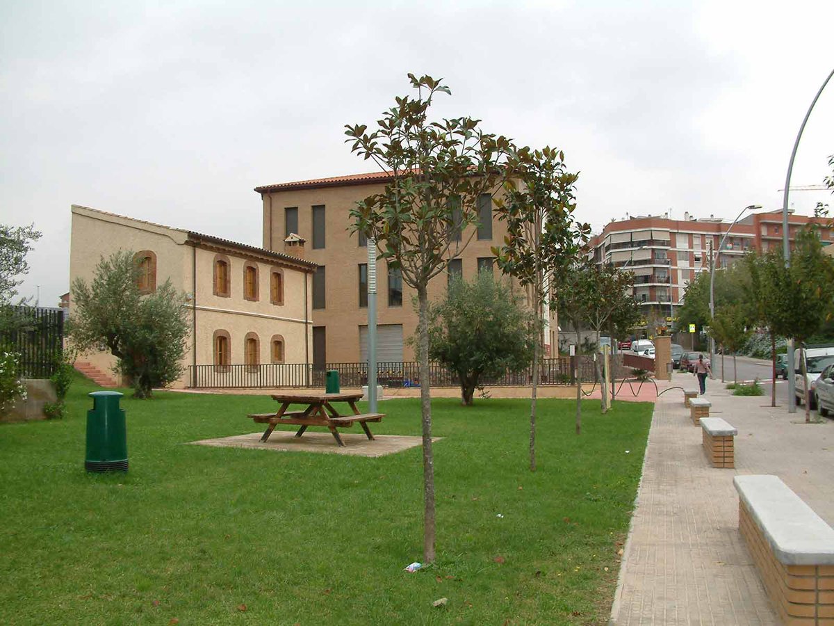 ACMunicipis's tweet photo. 📊 L'@AjRipollet es converteix en el primer ens local en contractar el nou servei d’auditoria pública i control financer de subvencions, que des de fa unes setmanes oferim a través de la #CentraldeCompres
ℹ️ https://t.co/lJFF9ehhva https://t.co/paZDNC9b4P
