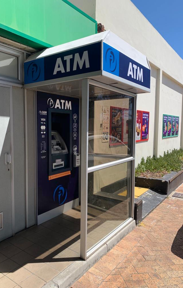 Paycorp_SA's tweet photo. We can install our ATMs almost anywhere thanks to our disruptive wireless and solar technology. And, because we run one of the largest third-party transaction switches in Africa, we can connect to a wide range of banking partners. https://t.co/qK2EvG5ZrC