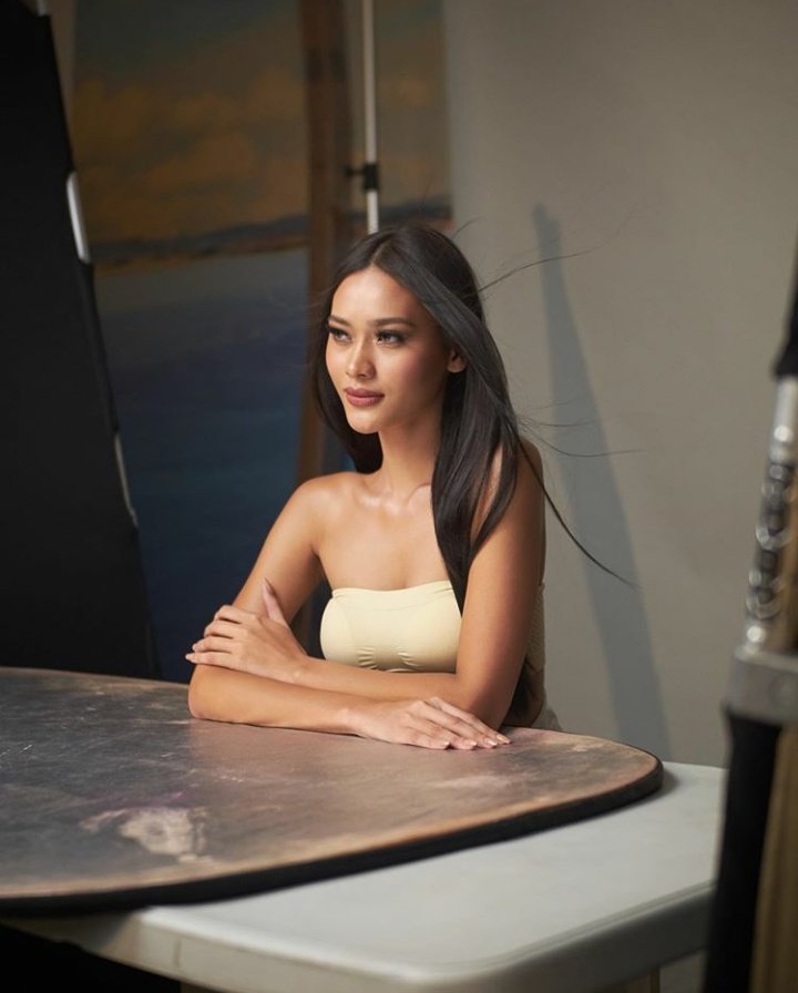 popperteee's tweet photo. Behind the scene of Maria Isabela Galeria's official headshot. ✨
📸jsthangin
#MahalKongSorsogon
#SorsogonFirst
#IsabelaVerse
#MariaIsabelaGaleria
#MissUniversePhilippines2020
#sustainabletourism
#beautifultransformations
#inspiringwomenwithaction
#beyondthecoastlines https://t.co/emv99ToLmd