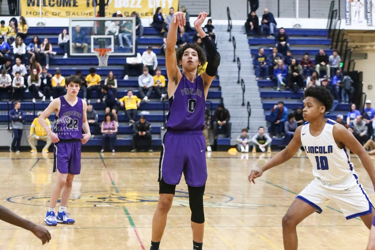 bpptweeniors's tweet photo. @AAPioneerSports @A2SchoolsSuper @2020Pio @PurpleGang3 @TraceyLowder @AAPioneerHoops @A2schools @bucketmanchris2 @macvanr7 @RasheedSampson #purplepride see more on IG: bpptweeniors https://t.co/Vt4eB4jXM6