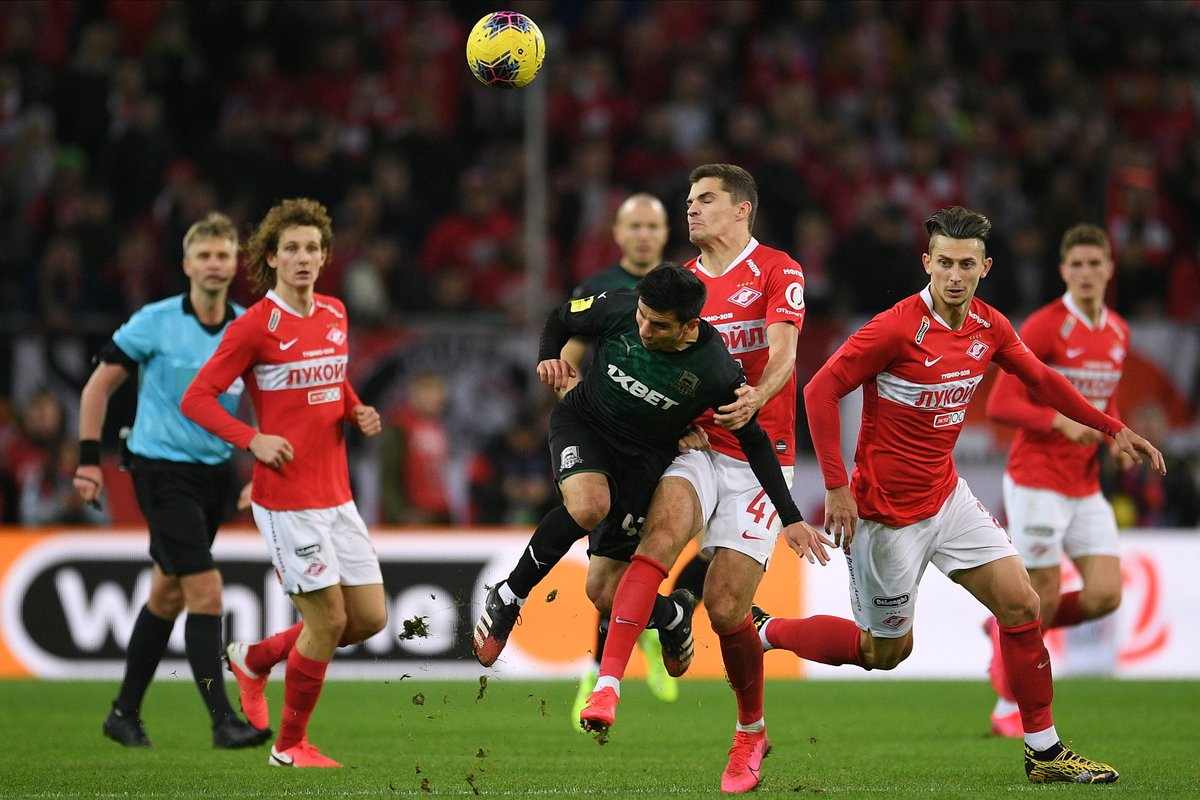 Матч тв. Цска матчи футбол. Какой то матч. Футбольный матч прямой эфир. Сборная сербии 2008.