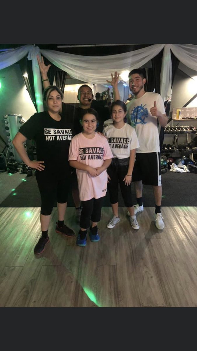 Reylenciaga's tweet photo. Had an amazing and energetic class at East End Fitness, thank you for having us there 💪🏽
#BREAKINGBARRIERS #ELEV8N
#KEEPYOCHEESEUP #UNCONQUERABLE #NoLimX #ROMPIENDOMETAS #MANTENTUSONRISA https://t.co/uo22VJJvg3