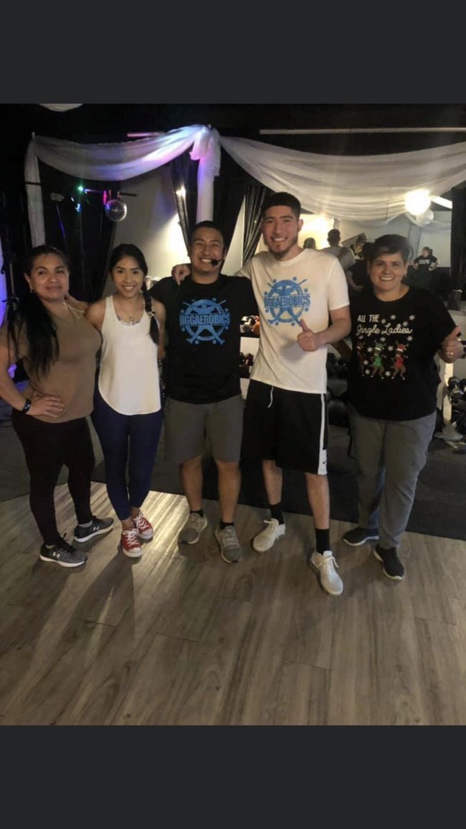 Reylenciaga's tweet photo. Had an amazing and energetic class at East End Fitness, thank you for having us there 💪🏽
#BREAKINGBARRIERS #ELEV8N
#KEEPYOCHEESEUP #UNCONQUERABLE #NoLimX #ROMPIENDOMETAS #MANTENTUSONRISA https://t.co/uo22VJJvg3