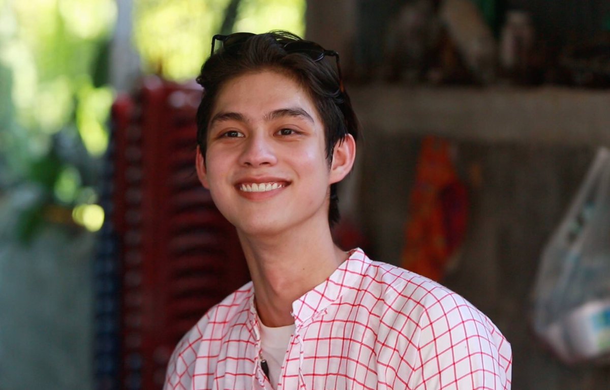 GMM25Thailand's tweet photo. รู้หรือไม่!?
เทปแรกที่ #ไบร์ทวชิรวิชญ์ มาร่วมจอยกับขบวนการ #โตแล้ว 
ก็คือเทปไปสังขละบุรี EP.135 Come มอญ (สวัสดีเมืองมอญ)

ตามไปดูกันได้ที่ : https://t.co/UWl8IP0kmA

แต่วันนี้เรามีนัดกันดู #คั่นกูMV ตอน 6 โมงเย็น ทาง GMMTV RECORDS นะจ๊ะ
#โตแล้วgmm25comeback
#GMM25 
#คั่นกู https://t.co/xDIEYGPwR4