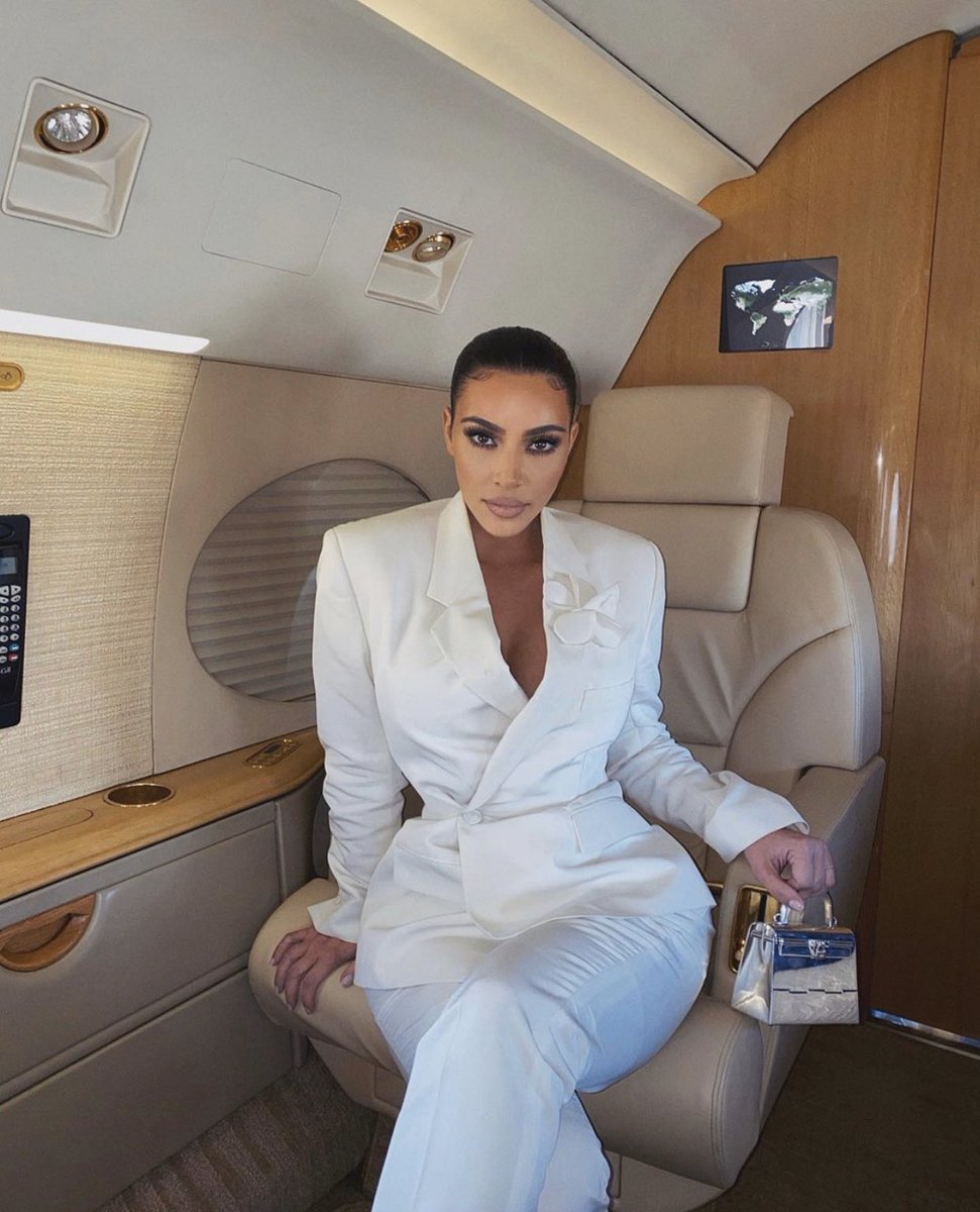 KimKardashian's tweet photo. I know I’m a day late but Happy International Women’s Day to all of the strong women out there! https://t.co/Fyae3FYKPX