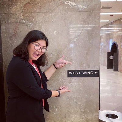 pam_grace18's tweet photo. Basically Josh Lyman #NewProfilePic #CHESS2020 https://t.co/uQvurTqRKc