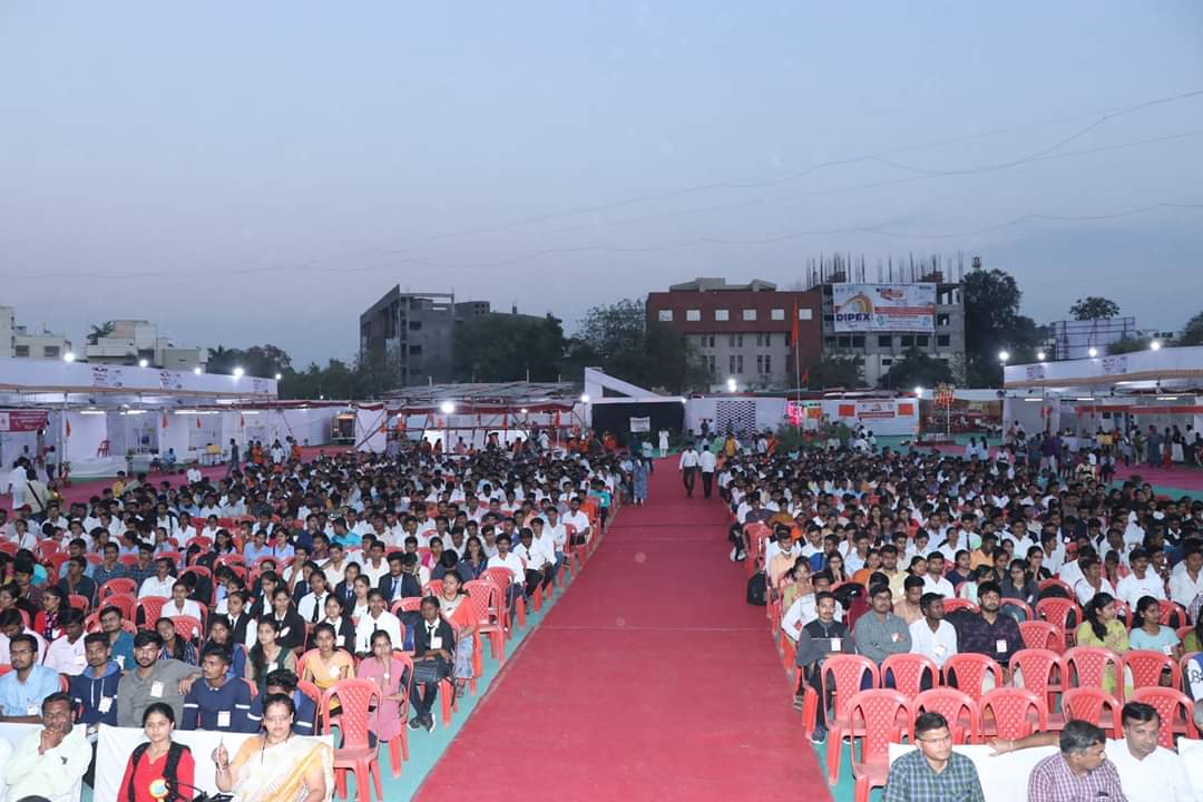 DIPEXofficial's tweet photo. Valedictory is not always the end..but it's the beginning of a new journey of ignited minds towards the endless goal. #DIPEX2020 #Solapur #valedictory #ABVP https://t.co/H6PYWPfqcO