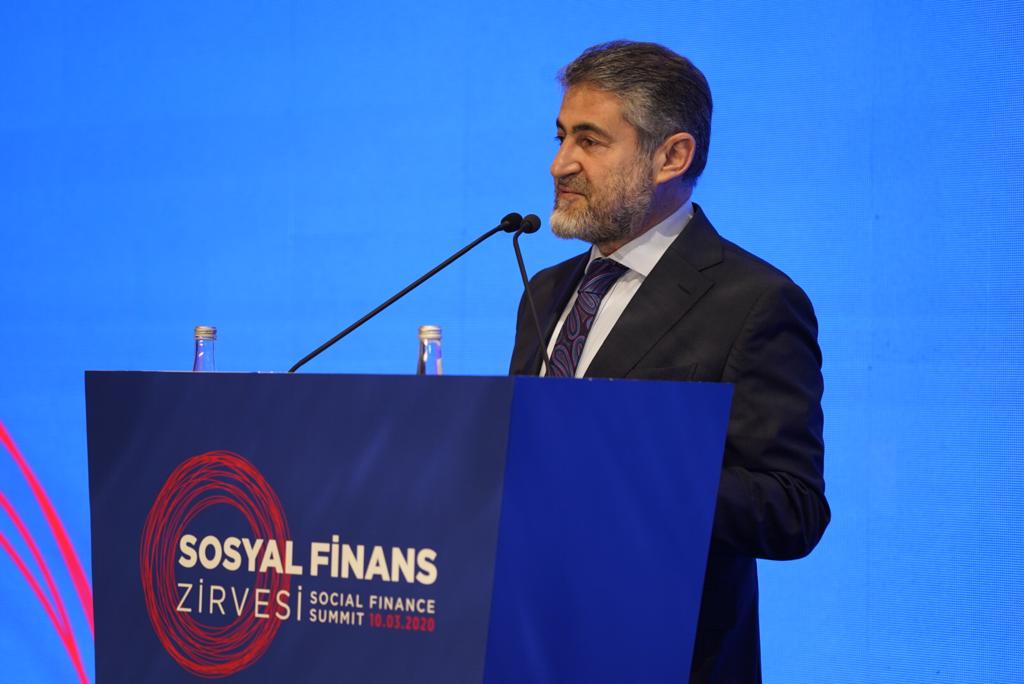 NureddinNebati's tweet photo. Sosyal Finans Zirvesi’ne katılım gerçekleştirdik. Sürdürülebilir bir ekonomi için insan merkezli bir finans yaklaşımı hayati önemdedir. Tasarruf finansı modelini toplumsal kalkınma ve gelişmeyi teşvik edici bir perspektifle ekonomimize entegre etmenin yollarını değerlendirdik. https://t.co/HE5LCb2XcE
