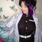 ファビュラス…!叶美香さんが今度は『鬼滅の刃』胡蝶しのぶのコスプレ披露!