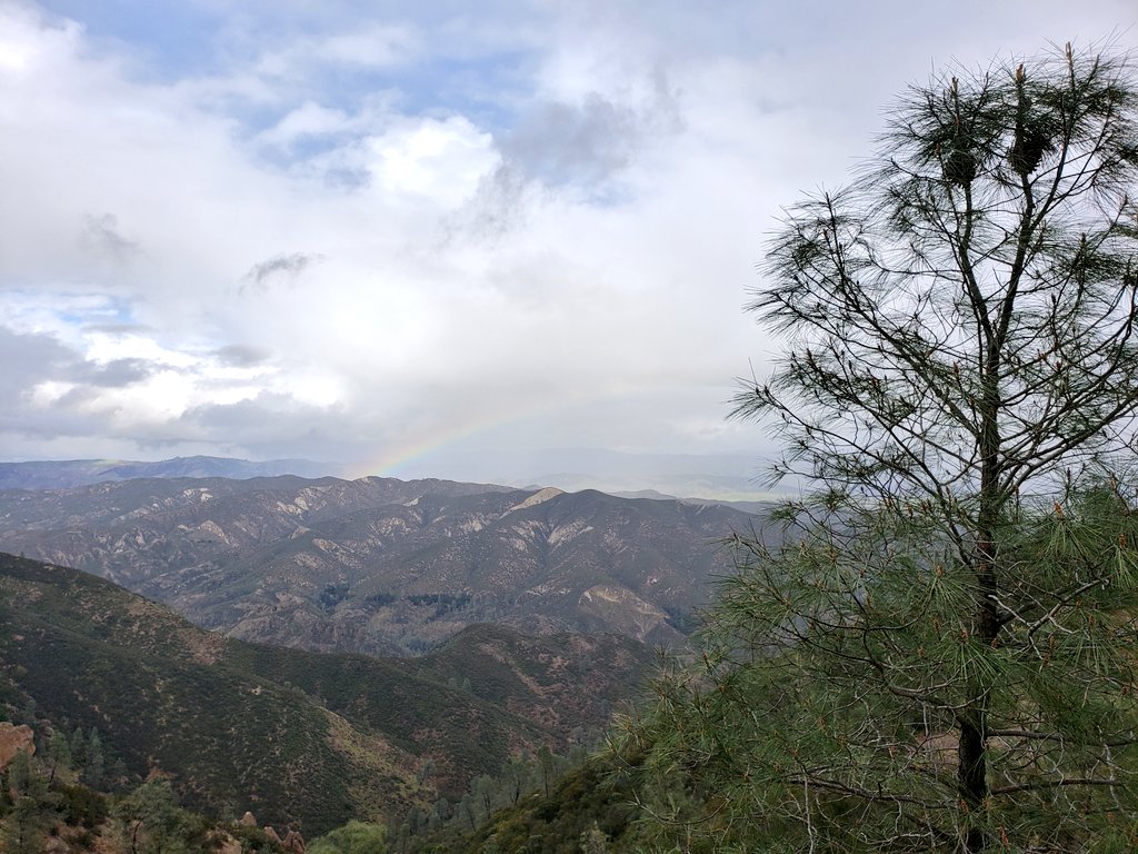 tinyocean_rving's tweet photo. #RVTrip3 @PinnaclesNPS #impressions #rainbow #beautiful #nature #hiking #trail #RVingUS https://t.co/q4PDJNrSRM