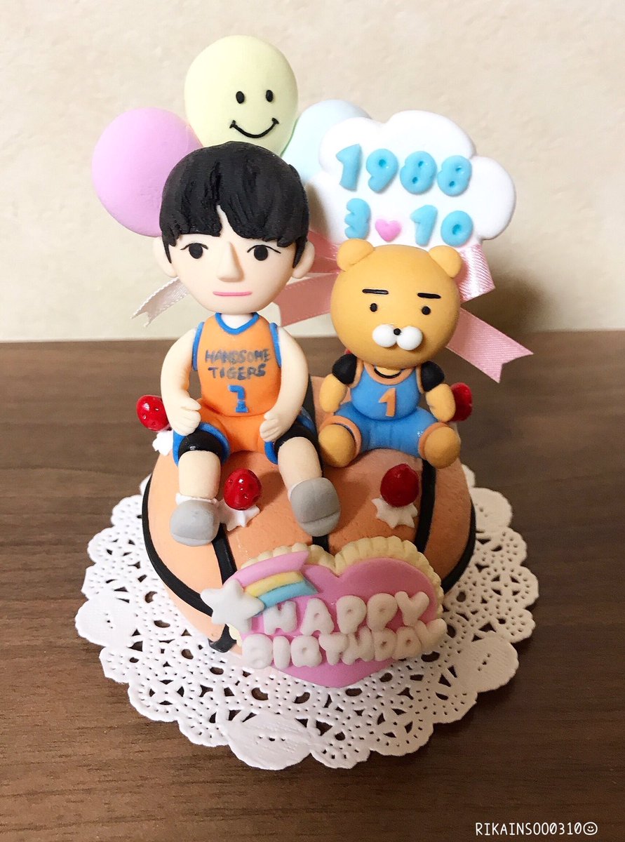 insoo_rika's tweet photo. ʜᴀᴘᴘʏ ʙɪʀᴛʜᴅᴀʏ!

#HappyInsooDay
서른세번째 인수군의 날 축하해❤️내년에도 내후년에도 오래오래 널 축하할 수 있길....
앞으로도 인수군의 행복이 계속되도록...바라요.🙏
진심으로 생츅~~~~🎂💕 👏
@k10208888 

#마이네임 #인수 #INSOO #MYNAME #インス #강인수 #인수마일 #핸섬타이거즈 https://t.co/sGvl3b4p2S