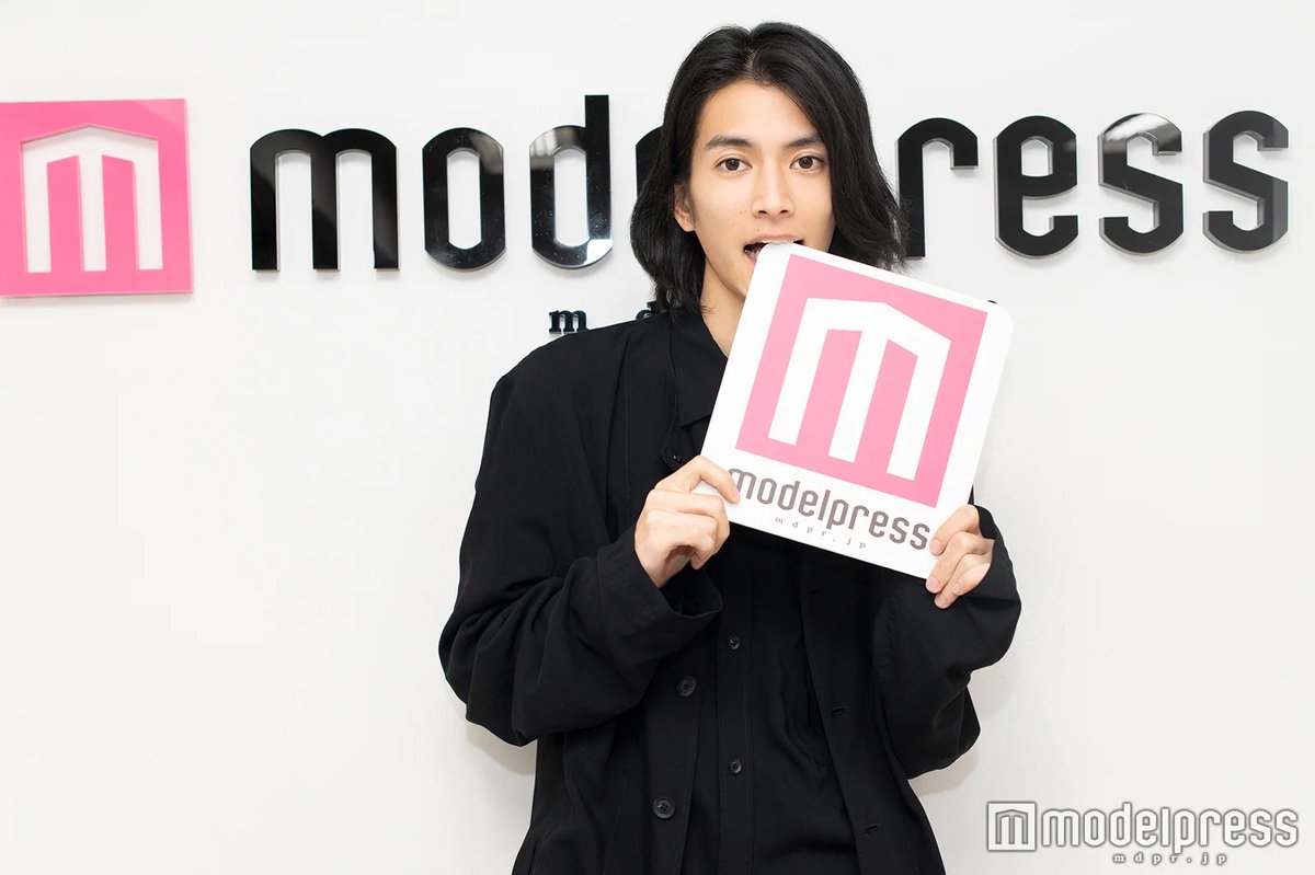 modelpress's tweet photo. 【このツイートをRT✨】

渡邊圭祐さんサイン入りチェキを2名様へプレゼント😍🎁

〆切：3/25 正午

@w_keisuke93

応募フォームはモデルプレスアプリのみで限定公開👀！

DLしてね👇
https://t.co/35OFt0VqVm https://t.co/5dSCck96C9