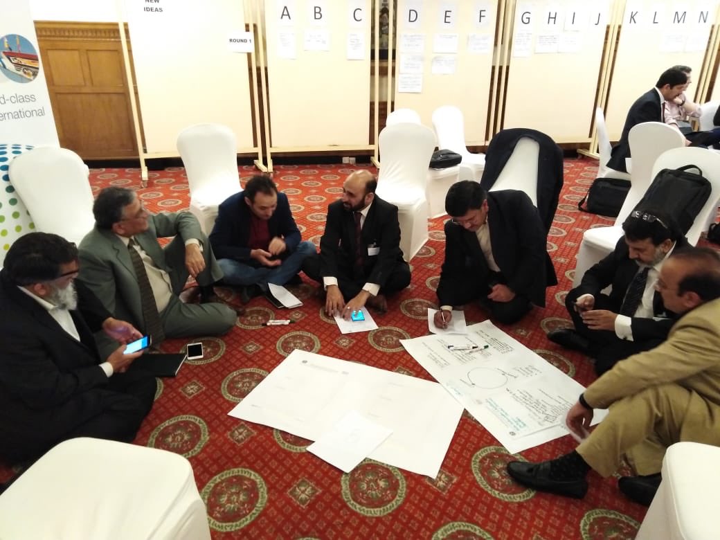 UPSIGN_Network's tweet photo. Some instense brainstorming taking place in #WS1 ๐
#PK2020 #UPSIGN2020 #UKRI #GCRF https://t.co/YqVC5hi8dp