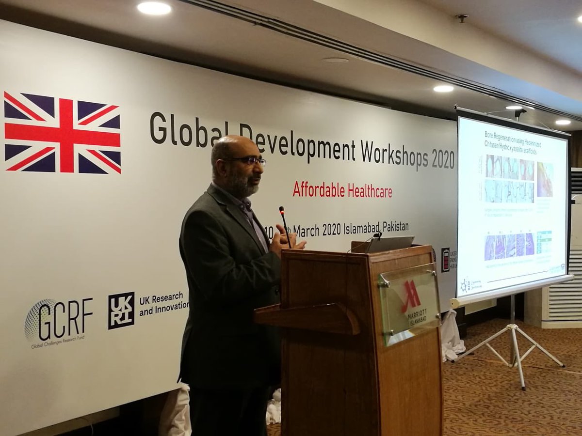 UPSIGN_Network's tweet photo. The founder and executive director of the Interdisciplinary Research Centre in Biomedical Materials, Professor Ihtesham Rehman from @LancasterUni providing an engaing presentation on the advancement in biomaterials and bone regeneration in #WS2
#PK2020 #UPSIGN2020 #GCRF #UKRI https://t.co/yHwiYS0EmR