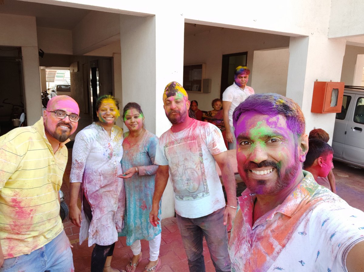 parag_sugaonkar's tweet photo. @LivpureSmart Holi celebration photos ☺️☺️👍🙂

#LivepureSmart #Holi
@LivpureSmart

Tagging
@amrutadevale 
@APohnerkar 
@vinayakvaijwade https://t.co/0OZ6SUtU2f