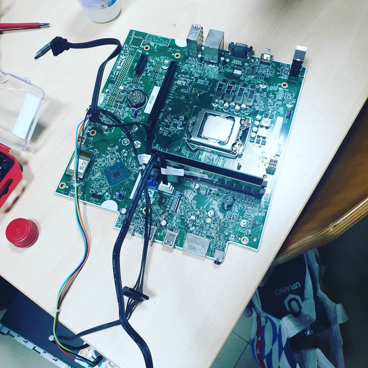 FpPracticas's tweet photo. Proyecto Benchmarking #abp #fp #informatica #microinformatica #montaje #smir #asir #proyectos https://t.co/duPc5TRFQ0