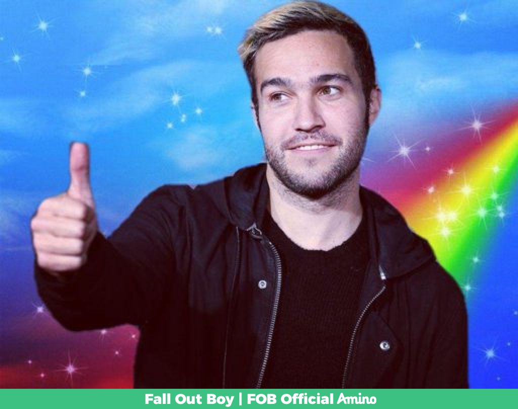FOBAmino's tweet image. Who wants to ride shotgun with @petewentz on rainbow road?
aminoapps.com/p/32gsuk

#fobamino #falloutboy #writeemup
