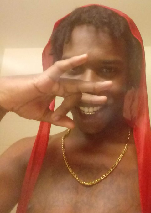 KOUL’s pics and videos