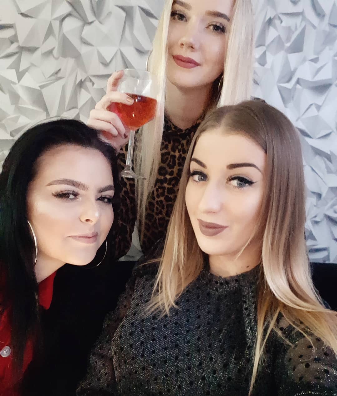 Марина Пашян @mikhailyvwbel  X 