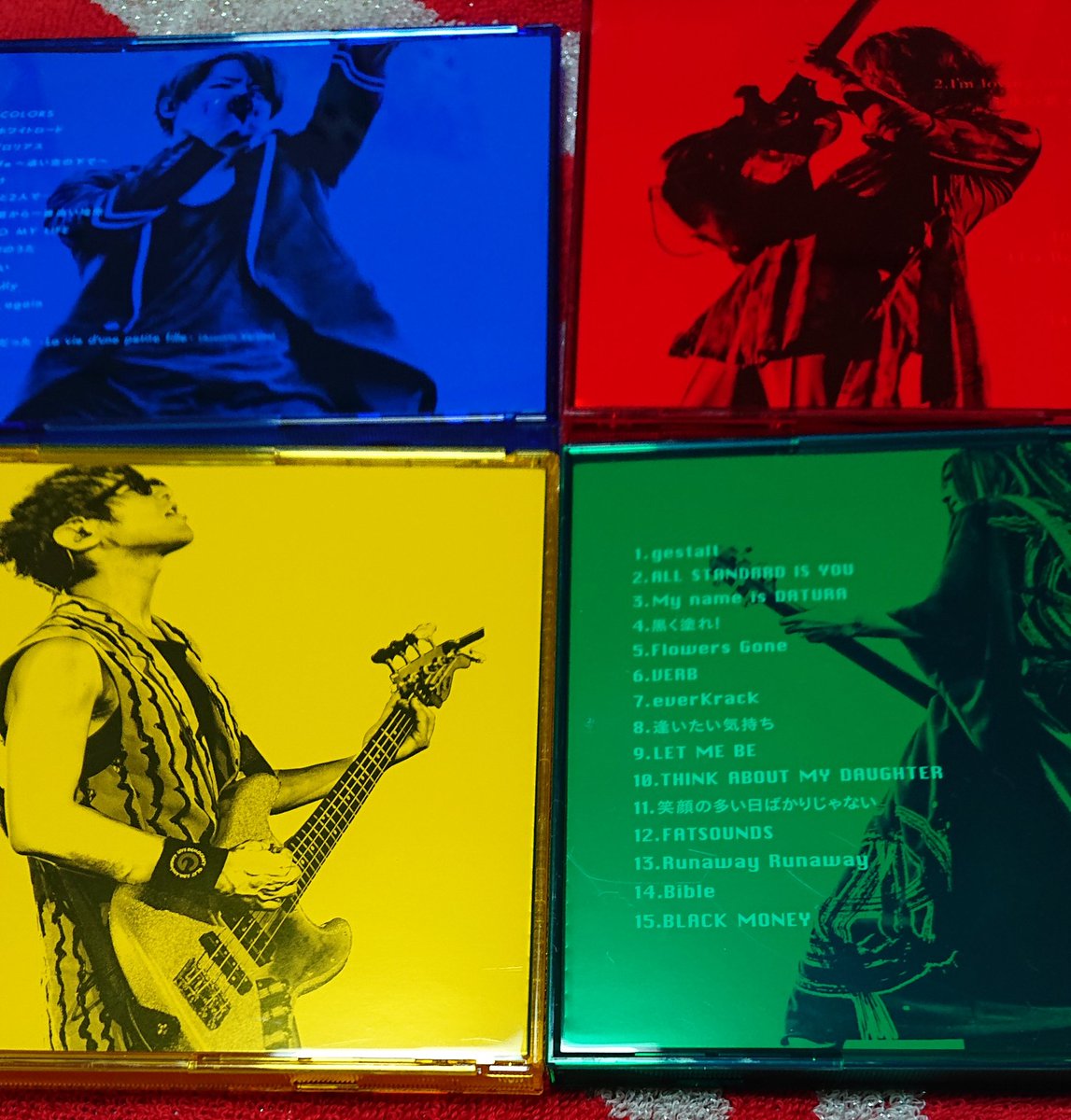 PeaceOv's tweet photo. 裏もシビレルかっこよさ❤💖
今夜はGLAYか寝かせてくれなさそう😁
#GLAY #GLAYREVIEWⅡ https://t.co/WQg9wzZtHn