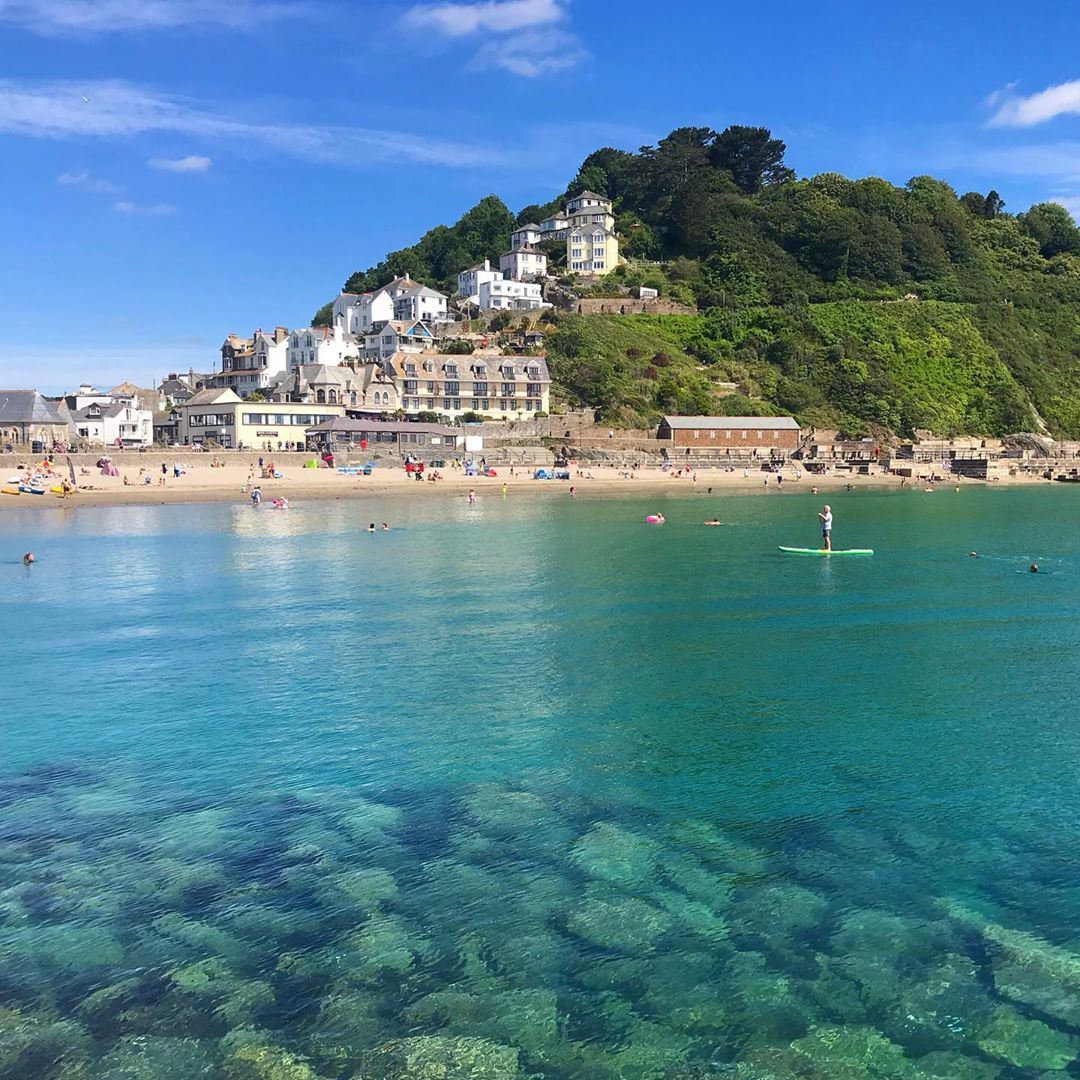 Parkdeanresorts's tweet photo. We're dreaming of the beautiful crystal clear blue waters of Looe in #Cornwall, who's with us? π ποΈ
π - https://t.co/evWfExJm2R
#CreatingAmazingMemories https://t.co/KmUBwdzuCO