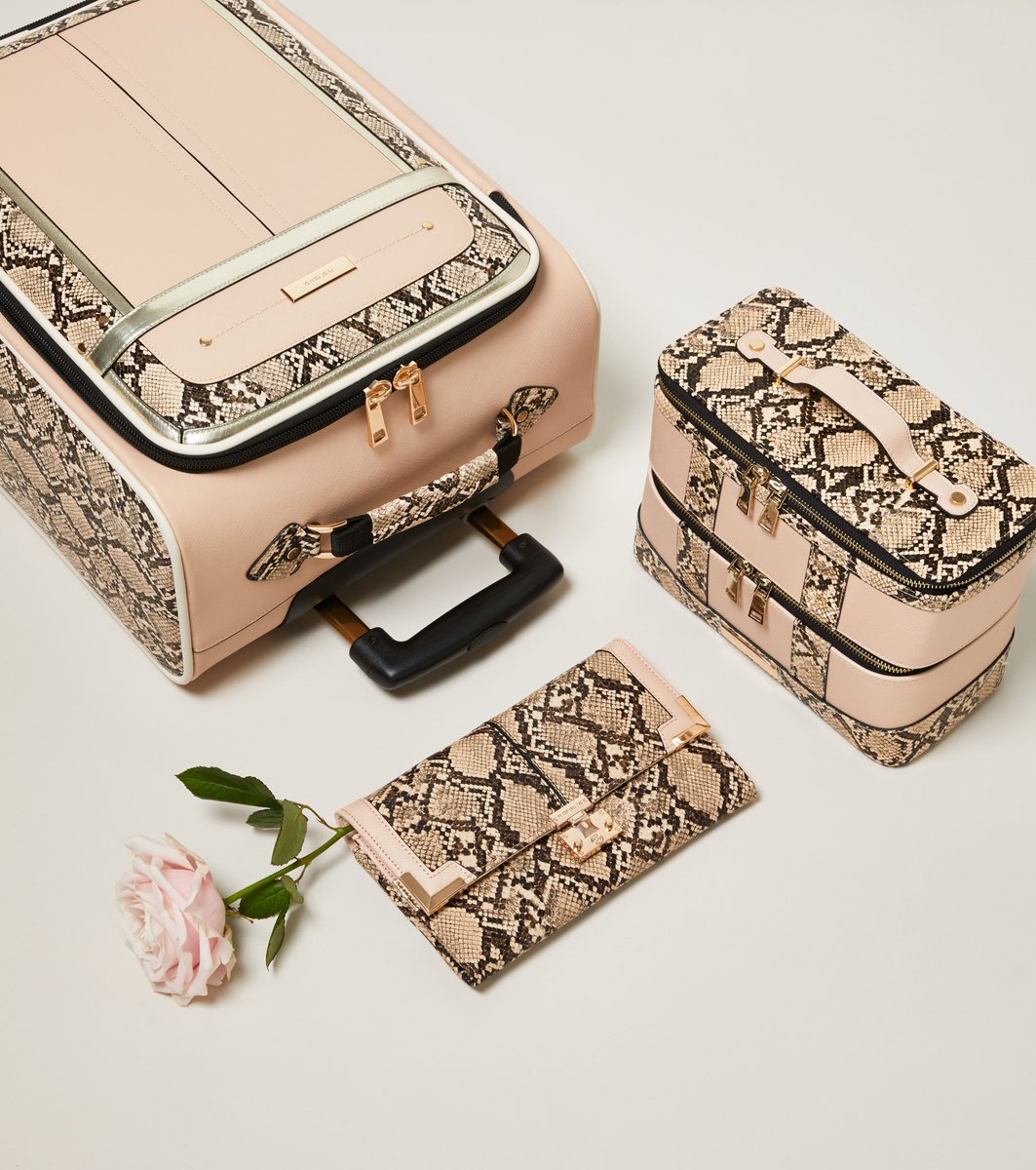 With Mother's Day just around the corner, we'll leave this here 😏 Shop now > cur.lt/2TPvoDl