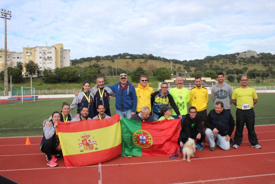 FUTER_ET's tweet photo. #BrigadaExtremadura participa en el I Campeonato Internacional de Target Sprint, celebrado en Portoalegre #Portugal. Tras meses de preparación el equipo, compuesto por personal del #GLXI, ha conseguido podio femenino así como 2º y 3º puesto en masculino. @EjercitoTierra https://t.co/w1SaTRg8hW