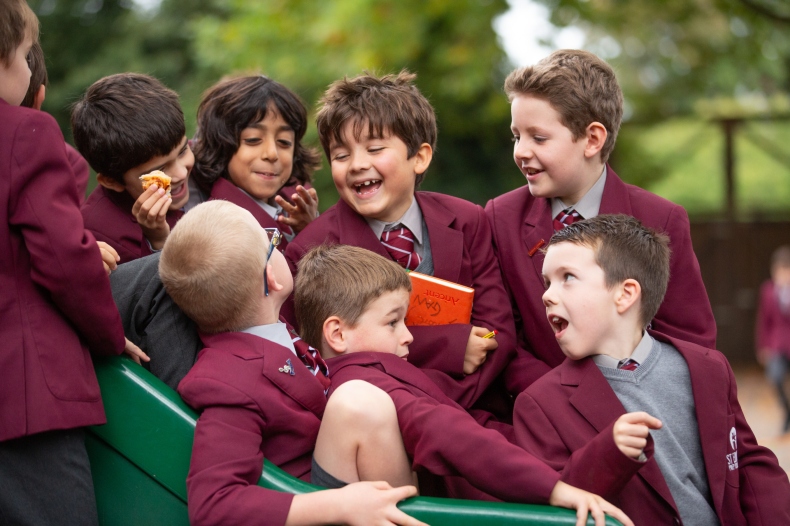Exciting opportunity for a Deputy Head to join <a href="/StEdsPrep/">St Edward's Prep School & Nursery</a>, Reading. This is a school full of possibilities, with a real sense of purpose. The successful candidate will also join our Leadership Development Programme, a proven pathway to Headship. Details: tes.com/jobs/vacancy/d…