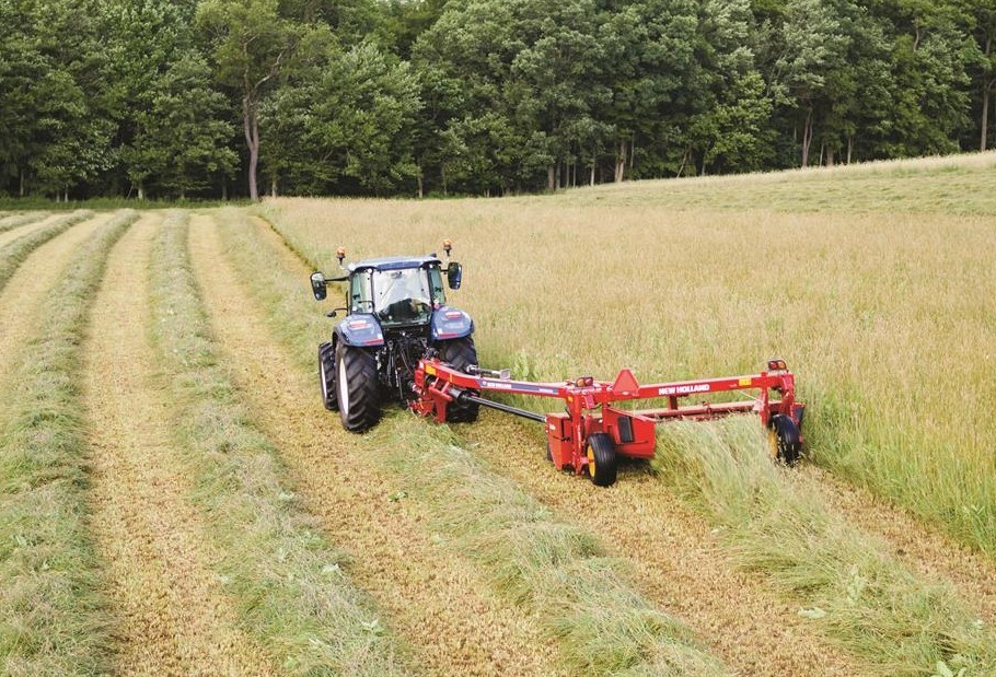 McGavinFarmEquipment tweet media