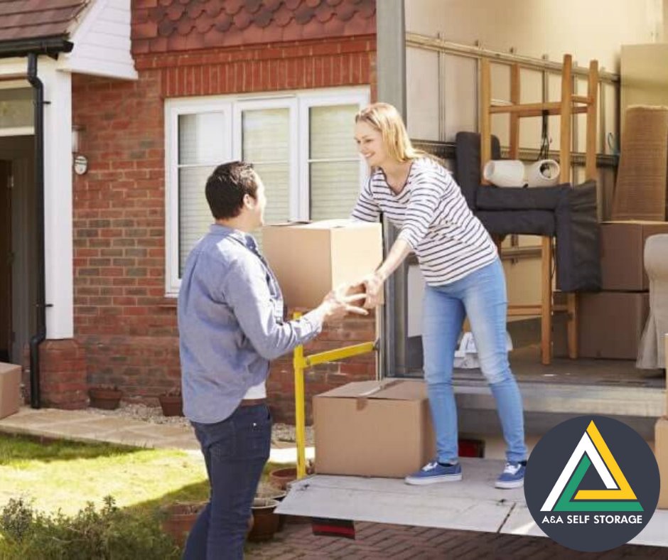 Preparing your house properly will help you to sell it faster 😎 

Need to declutter? Start with a self storage unit! 

#camden #watford #kentishtown #kingscross