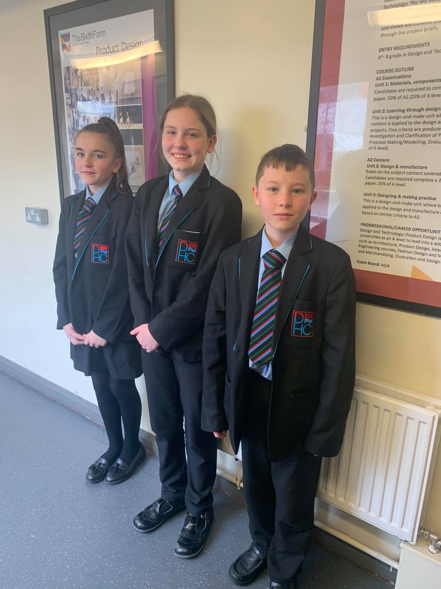 DykeHouse's tweet photo. Extra applause to Aaron, Katelyn and Charlotte for outstanding effort in Textiles. Well done! 👏#ouramazingstudents #extraapplause https://t.co/EOzCE1ft8k