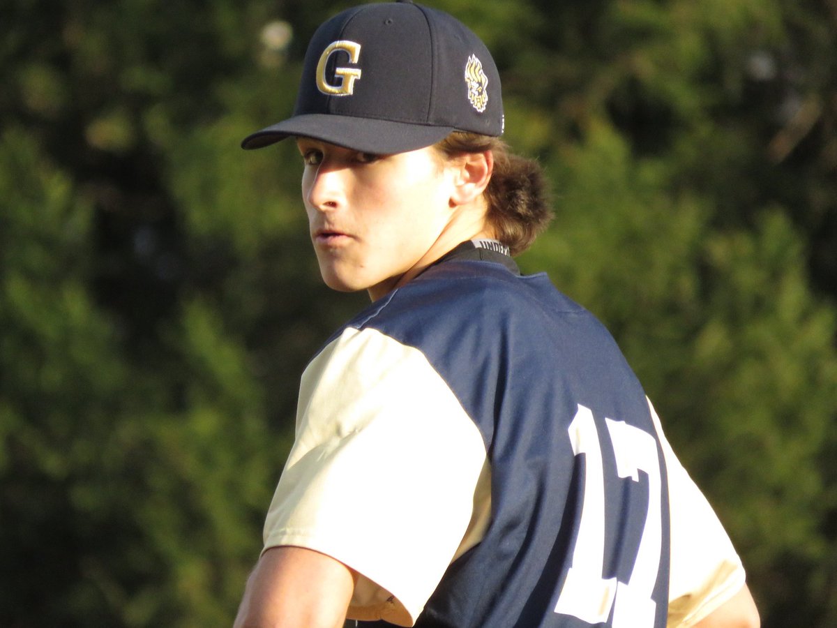 SMGHSBaseball's tweet photo. Off to a great start! Phenomenal pitching from @camnmoats, @OwenOConnor0813, Stering Ebersole &amp; @mark_statz along with 💣from Ebersole &amp; John Hill  paced the Gaels to a 10-1 win over visiting Broadfording #GreatDaytobeaGael @GaelReporter @SMGCHS @GorettiGaels https://t.co/VhjOgGFRu1