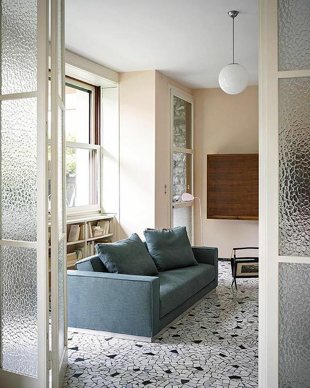 Havana sofa by @tacchini_italia_forniture. Havana is a synthesis of elegance and flexibility. From an elegant centrepiece of any space it can be transformed with a simple action into a bed with storage.⁠⠀ ift.tt/38EkbL2